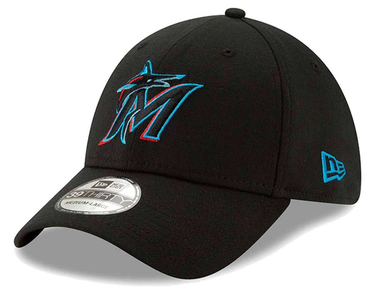 Miami Marlins New Era Black Team Classic 39THIRTY Flex Hat for Men product image 1, provided for visual reference and