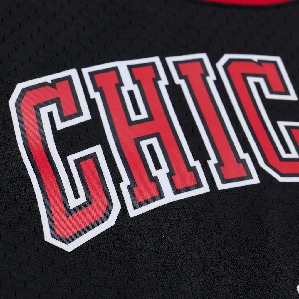 Chicago Bulls Derrick Rose Mitchell & Ness Black 2010-11 Hardwood Classics Swingman Jersey for Men product image 4, provided