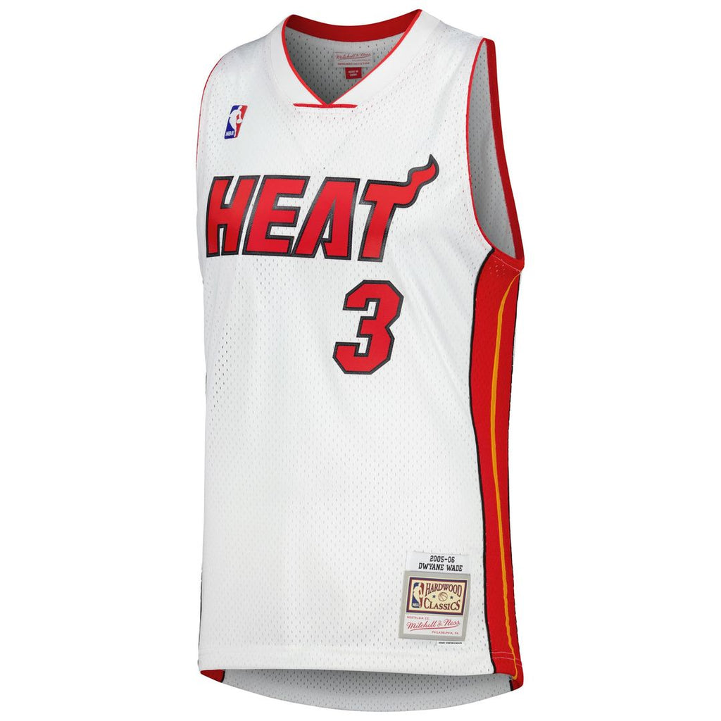 Miami Heat Dwyane Wade Mitchell & Ness 2005/06 Hardwood product image 2