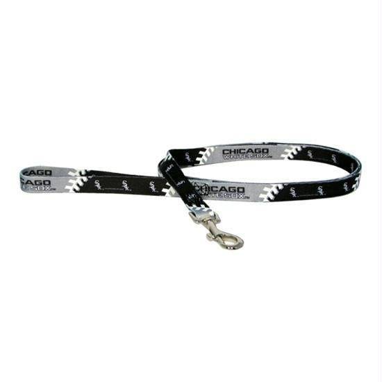 Chicago White Sox Pet Medium Pet Leash product image 1, provided for visual reference and product detail review