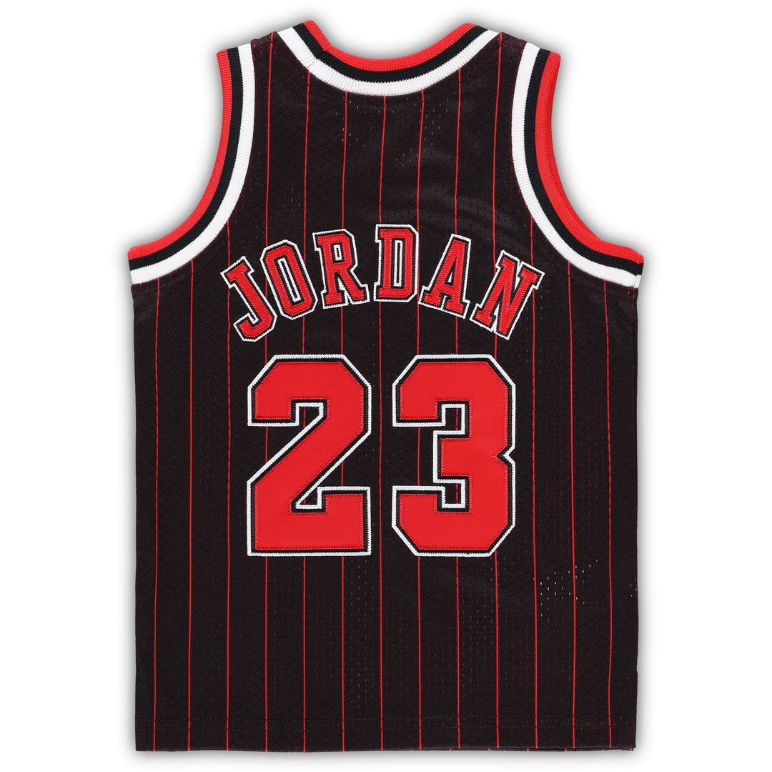 Chicago Bulls Michael Jordan Mitchell & Ness Infant 1996/97 product image 3