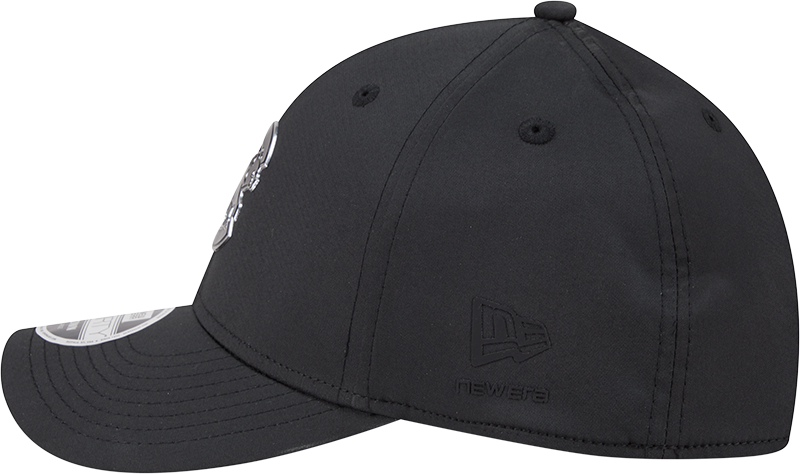 Chicago Cubs New Era M-Crown 39Thirty Metallic Black Performance Flex Fit Hat-Crawling Bear product image 4, provided for