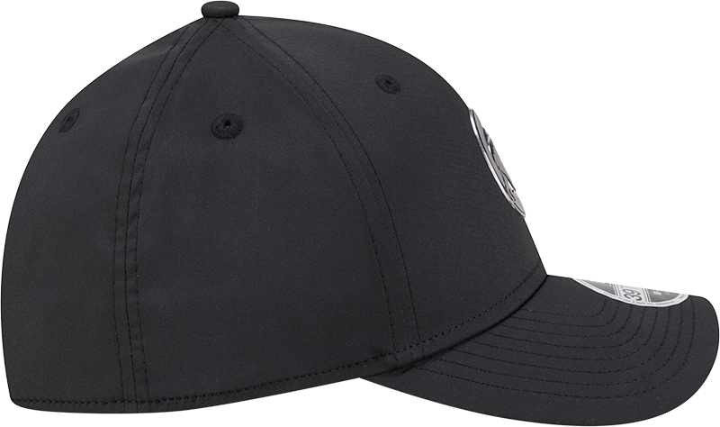 Chicago Cubs New Era M-Crown 39Thirty Metallic Black Performance Flex Fit Hat-Crawling Bear product image 6, provided for