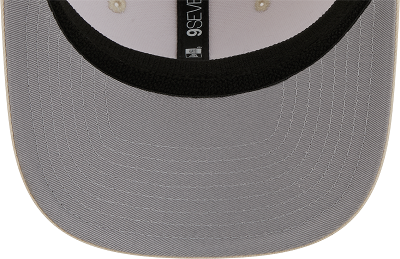 Chicago Cubs New Era Light Beige Color Pack 9SEVENTY Trucker Adjustable Hat for Men product image 7, provided for visual