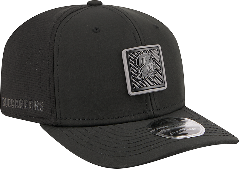 Tampa Bay Buccaneers New Era Black 2026 NFL Training Camp 9SEVENTY Adjustable Hat for Men product image 3, provided for