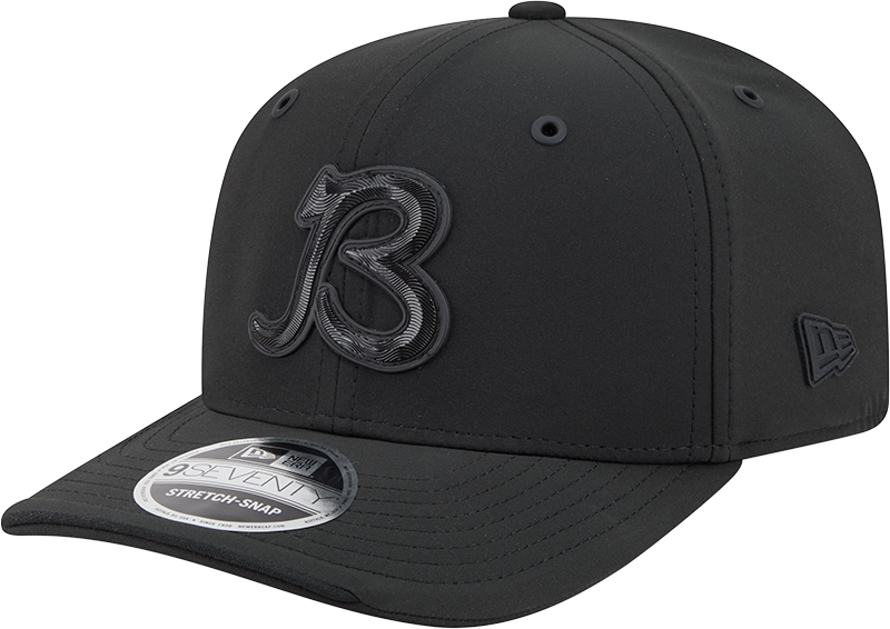 Chicago Bears New Era 2026 NFL Sideline 9SEVENTY 'B' Logo Tonal Black Adjustable Hat for Men product image 1, provided for