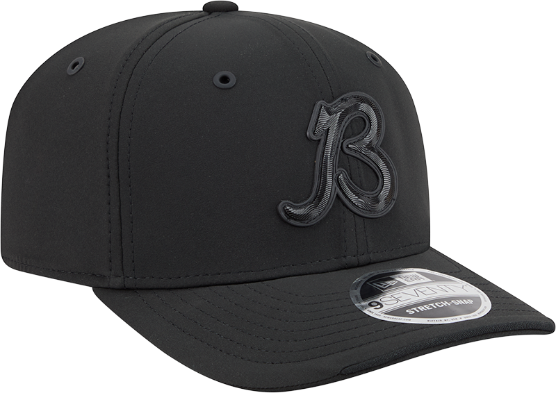 Chicago Bears New Era 2026 NFL Sideline 9SEVENTY 'B' Logo Tonal Black Adjustable Hat for Men product image 3, provided for