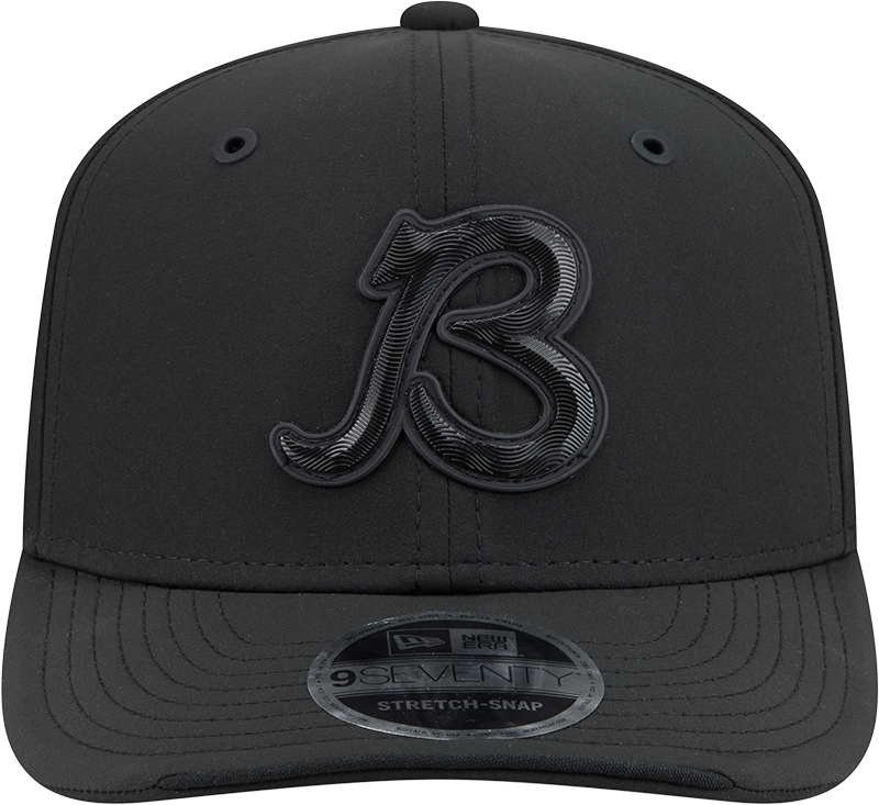Chicago Bears New Era 2026 NFL Sideline 9SEVENTY 'B' Logo Tonal Black Adjustable Hat for Men product image 2, provided for