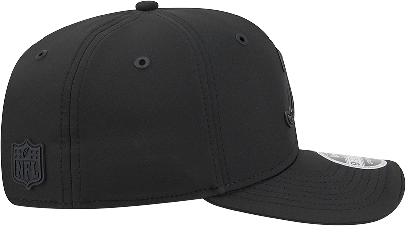 Chicago Bears New Era 2026 NFL Sideline 9SEVENTY 'B' Logo Tonal Black Adjustable Hat for Men product image 5, provided for
