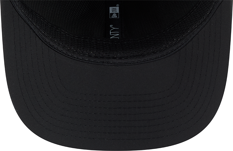 Atlanta Falcons New Era 2026 NFL Sideline 9SEVENTY Black Adjustable Hat for Men product image 5, provided for visual