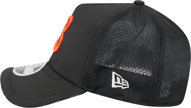 Chicago Bears New Era 2026 Salute To Service Apex 9FORTY 'B' Logo Adjustable Trucker Hat - Black product image 7, provided