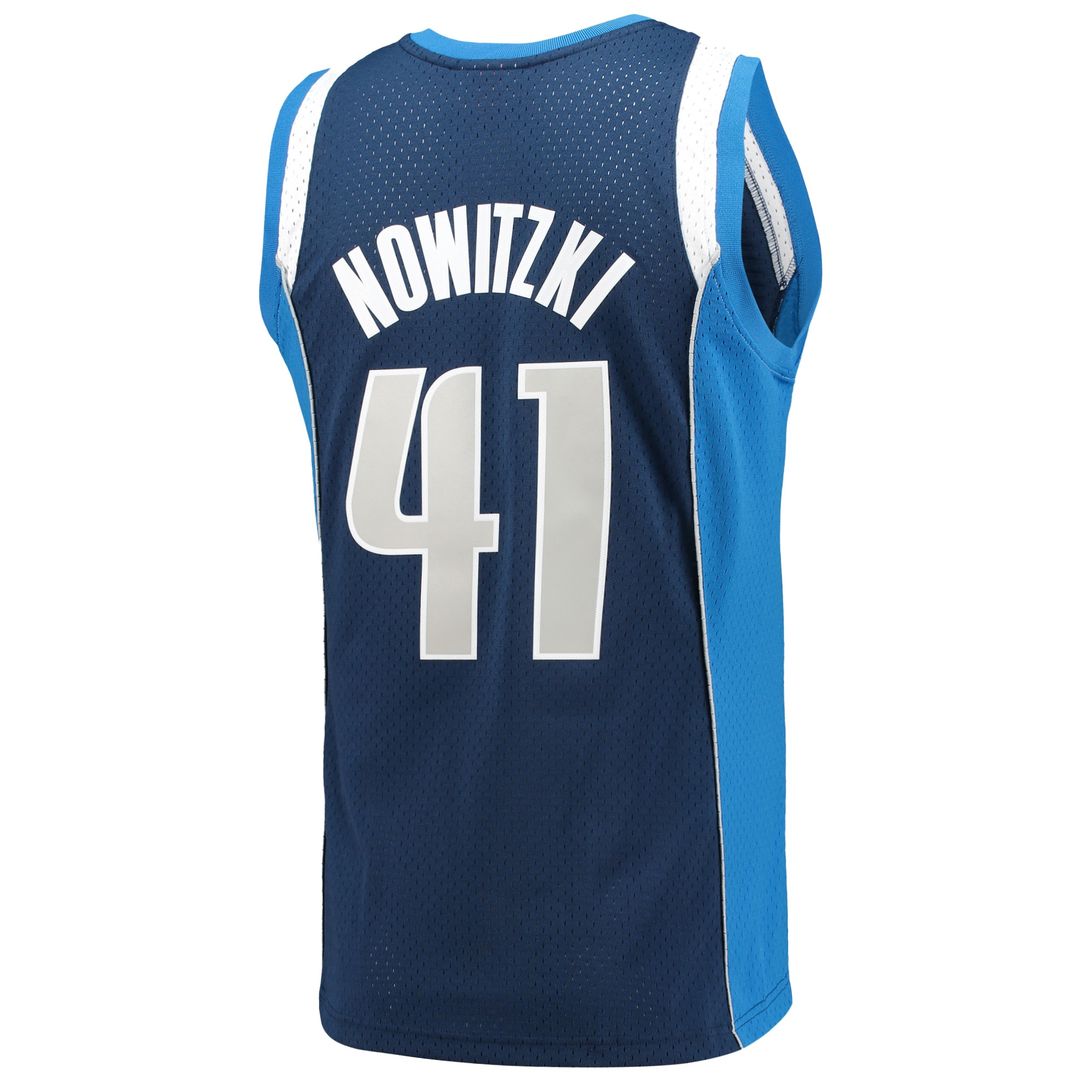 Dallas Mavericks Dirk Nowitzki Mitchell & Ness 1998/99 product image 9