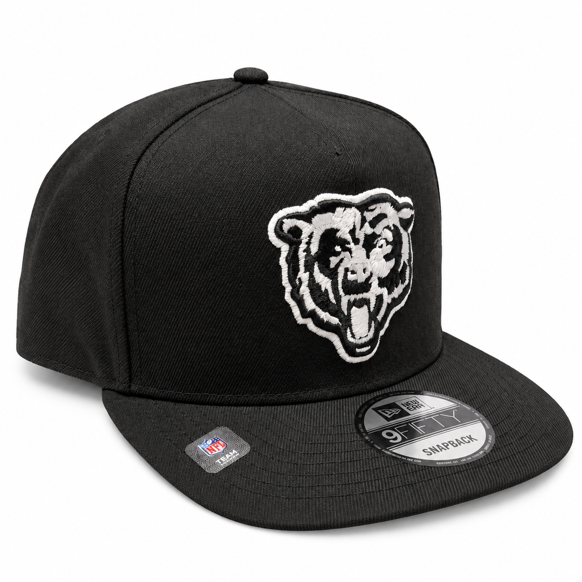 Chicago Bears New Era Black & White Primary Logo A-Frame 9FIFTY Snapback Hat for Men product image 1, provided for visual