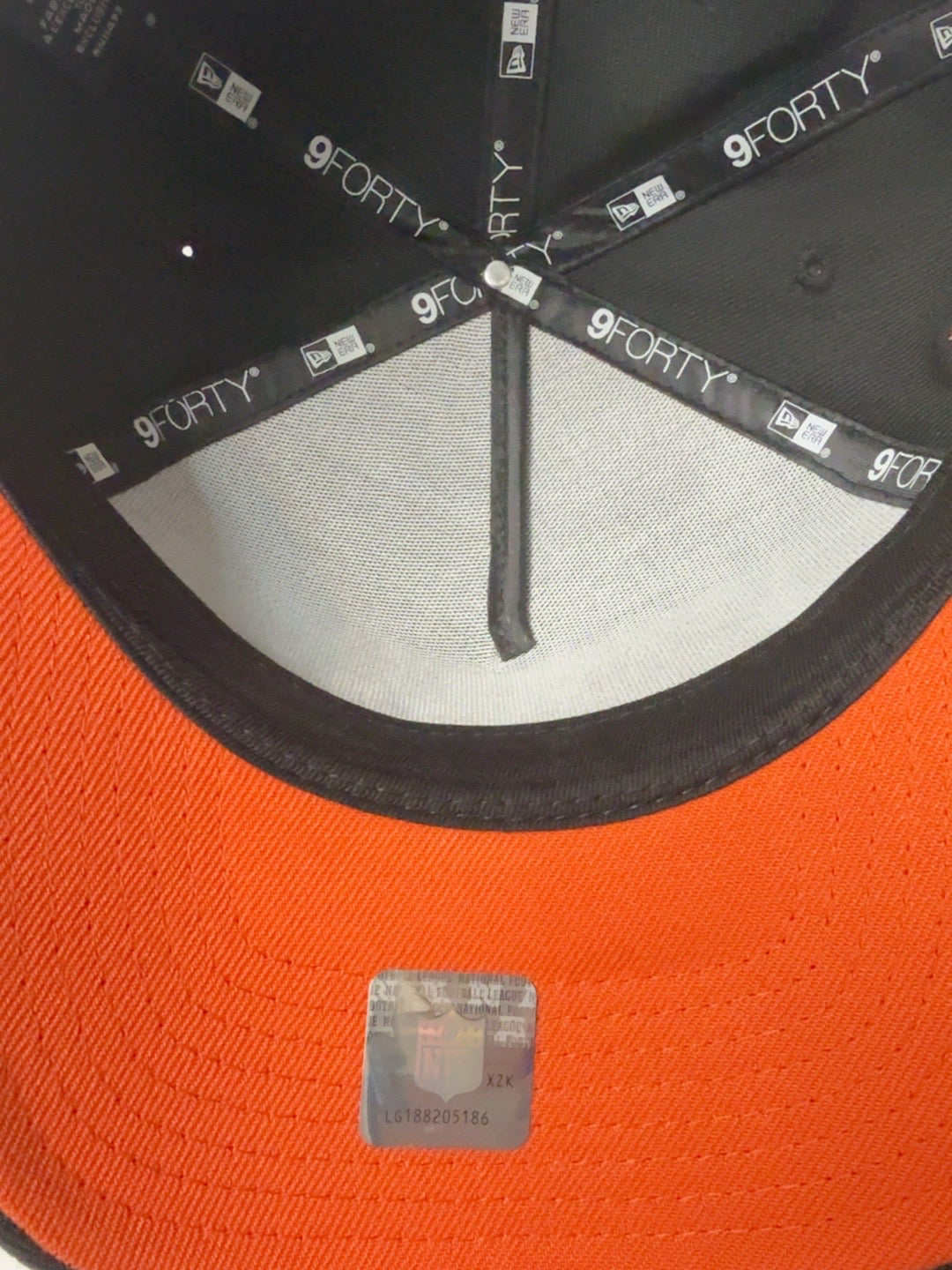 Chicago Bears New Era Black Script A-Frame 9FORTY Adjustable Hat product image 4, provided for visual reference and product