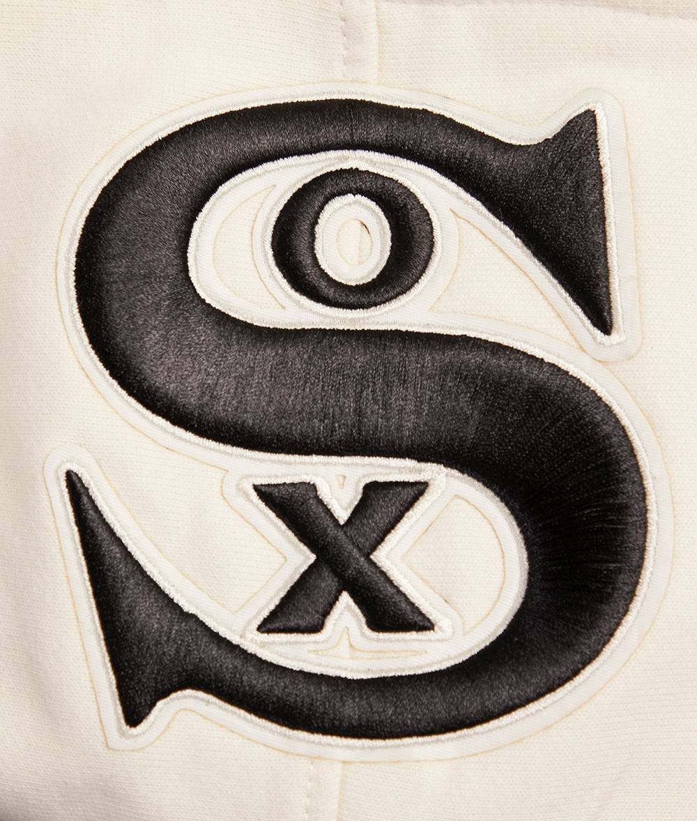 Chicago White Sox Pro Standard Cream Retro Classic Pullover Hoodie for Men product image 7, provided for visual reference