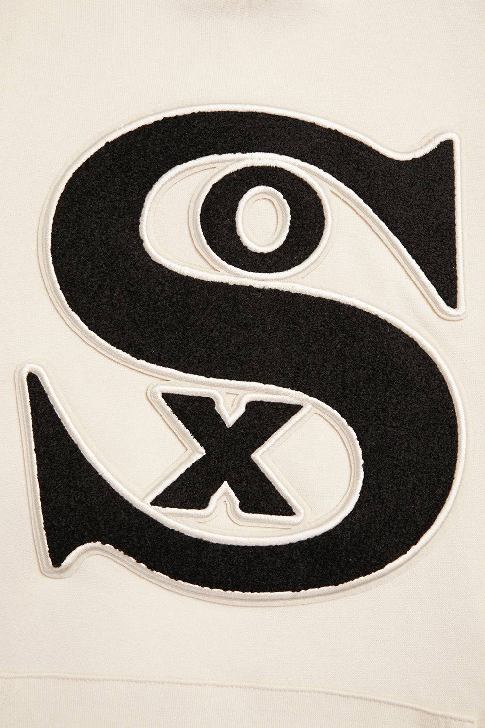 Chicago White Sox Pro Standard Cream Retro Classic Pullover Hoodie for Men product image 8, provided for visual reference