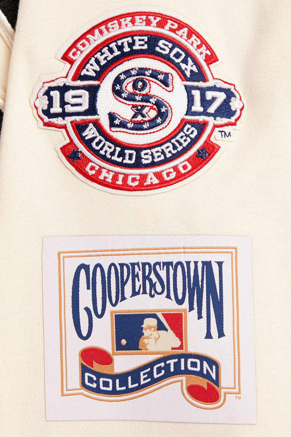 Chicago White Sox Pro Standard Cream Retro Classic Pullover Hoodie for Men product image 5, provided for visual reference