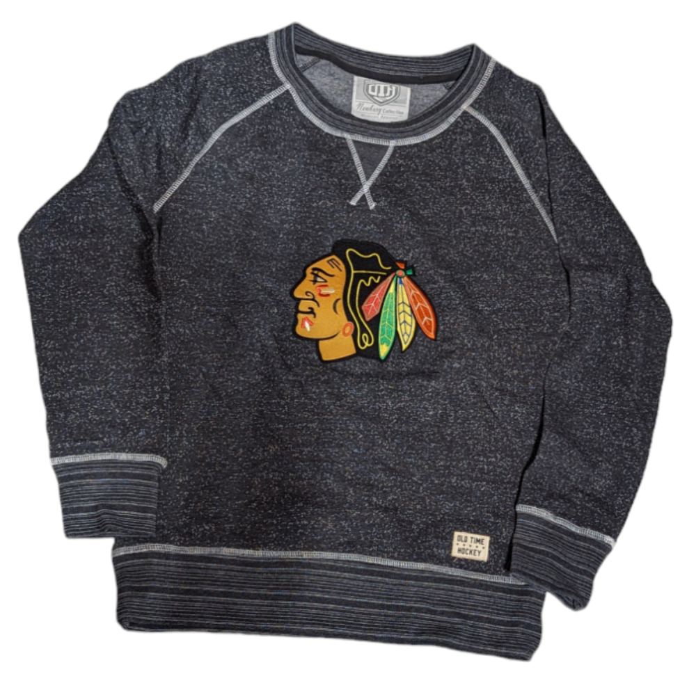 Chicago Blackhawks Snow Fleece Crew Sweatshirt for Women product image 1, provided for visual reference and product detail