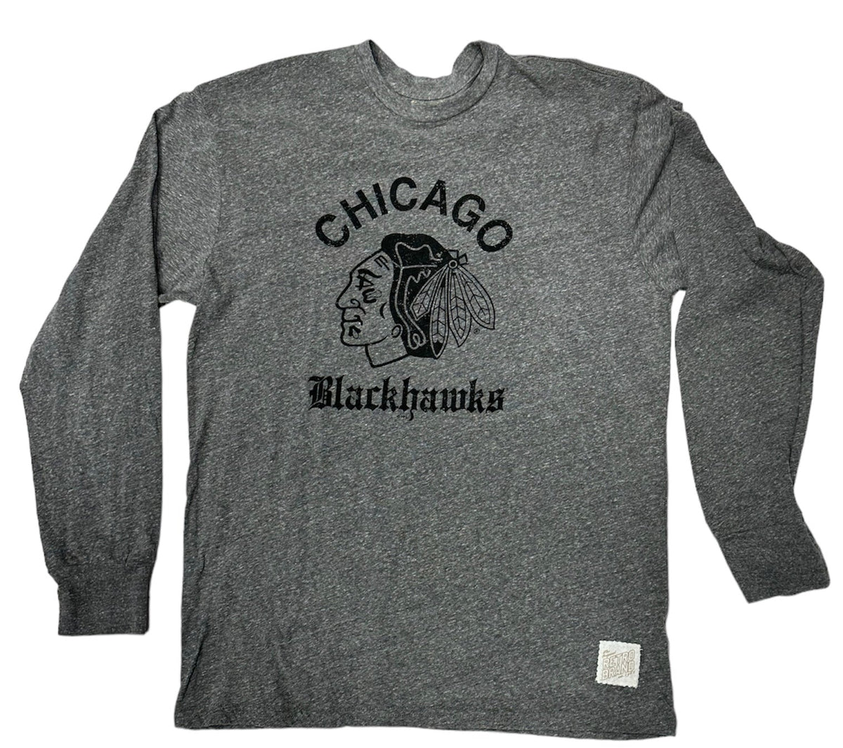 Chicago Blackhawks Old English Gray Long Sleeve T-Shirt for Men product image 1, provided for visual reference and product
