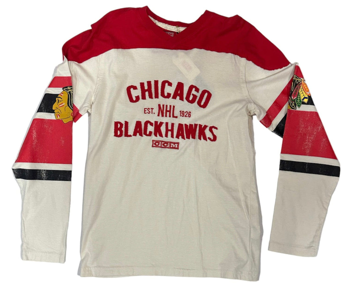 Chicago Blackhawks Long Sleeve Applique Crew White With Red for Men product image 1, provided for visual reference and