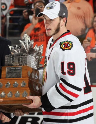 Jonathan Toews Chicago Blackhawks 2010 Stanley Cup Champions Conn Smythe Photo product image 1, provided for visual