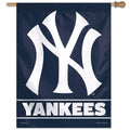 New York Yankees Team Logo Vertical Flag product image 1, provided for visual reference and product detail review