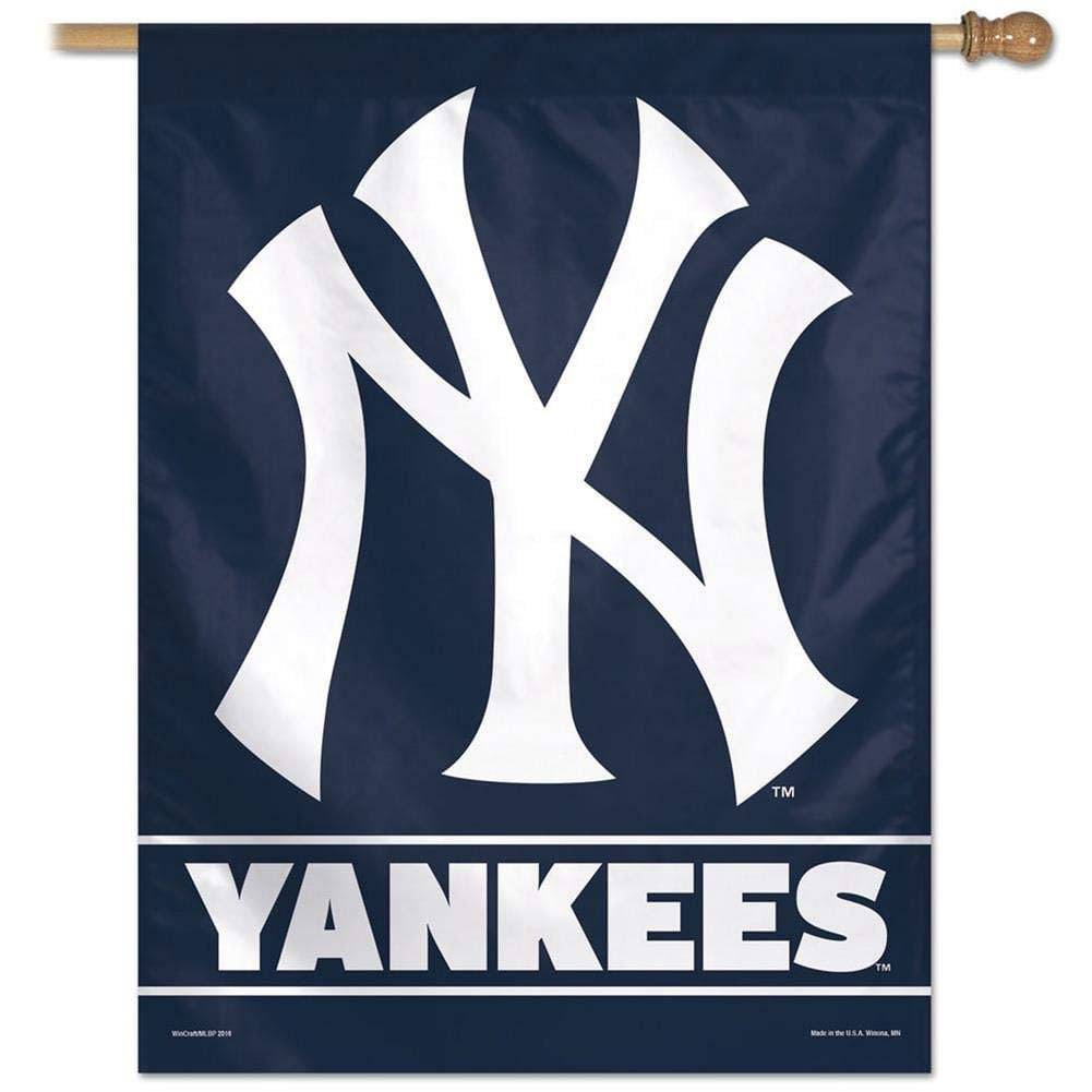 New York Yankees Team Logo Vertical Flag product image 1, provided for visual reference and product detail review
