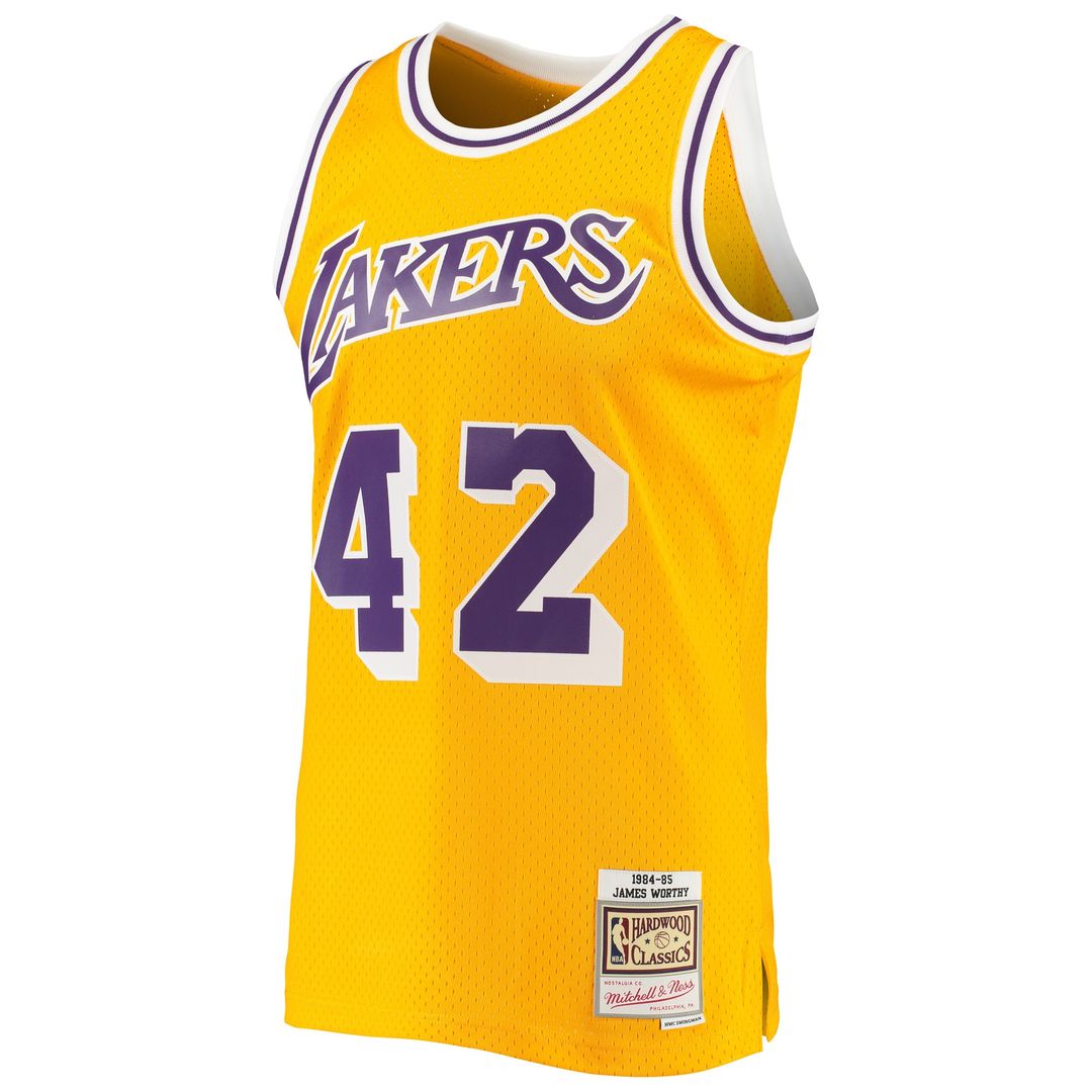 Los Angeles Lakers James Worthy Mitchell & Ness 1984/85 product image 2