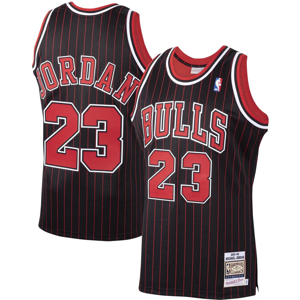 Chicago Bulls Michael Jordan Mitchell & Ness 1997/98 product image 10