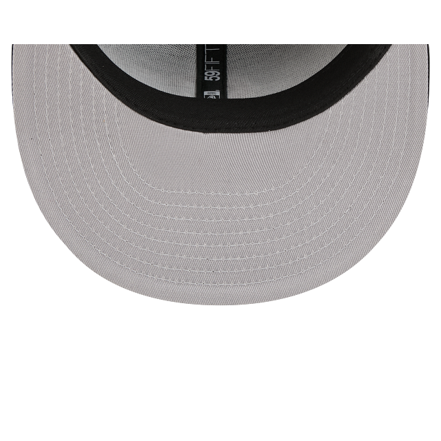 Chicago Cubs New Era Black 59FIFTY Color Basic Fitted Hat product image 7, provided for visual reference and product detail