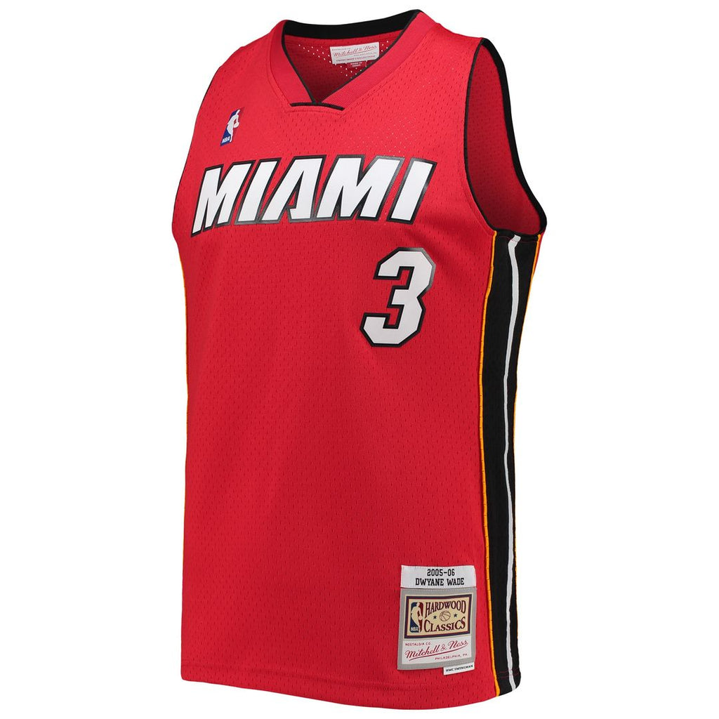 Miami Heat Dwyane Wade Mitchell & Ness Hardwood Classics product image 2