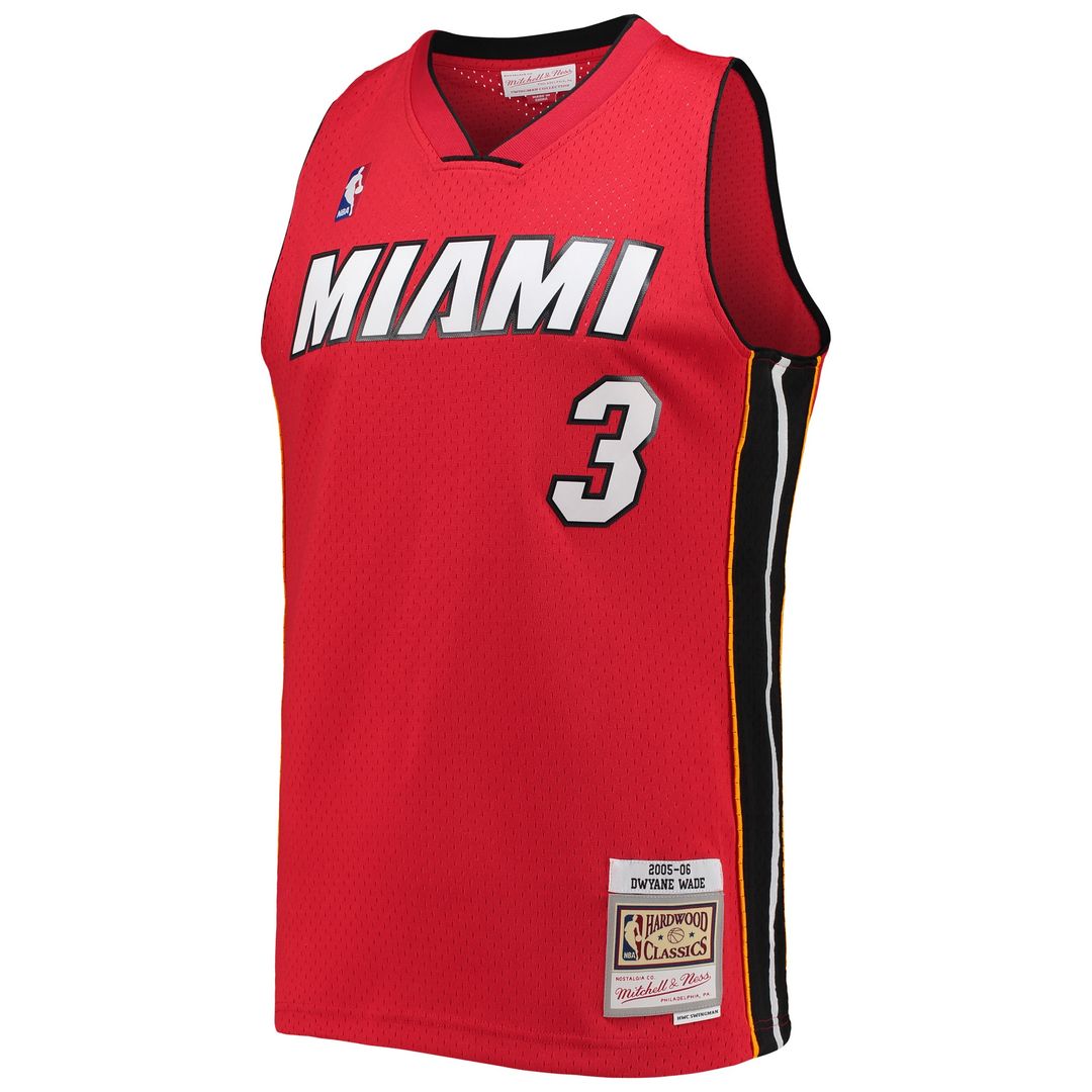 Miami Heat Dwyane Wade Mitchell & Ness Hardwood Classics product image 2