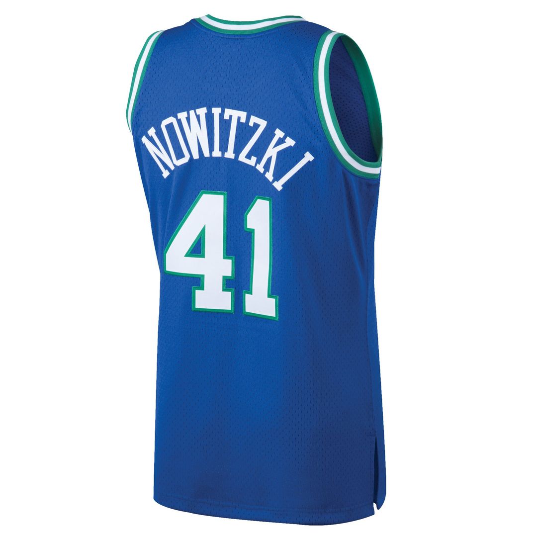 Dallas Mavericks Dirk Nowitzki Mitchell & Ness 2011/12 product image 9