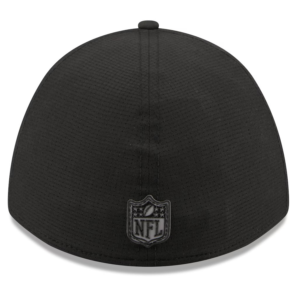 Chicago Bears New Era Black 2026 NFL Training Camp 39THIRTY M-Crown Flex Hat-B Logo product image 4, provided for visual