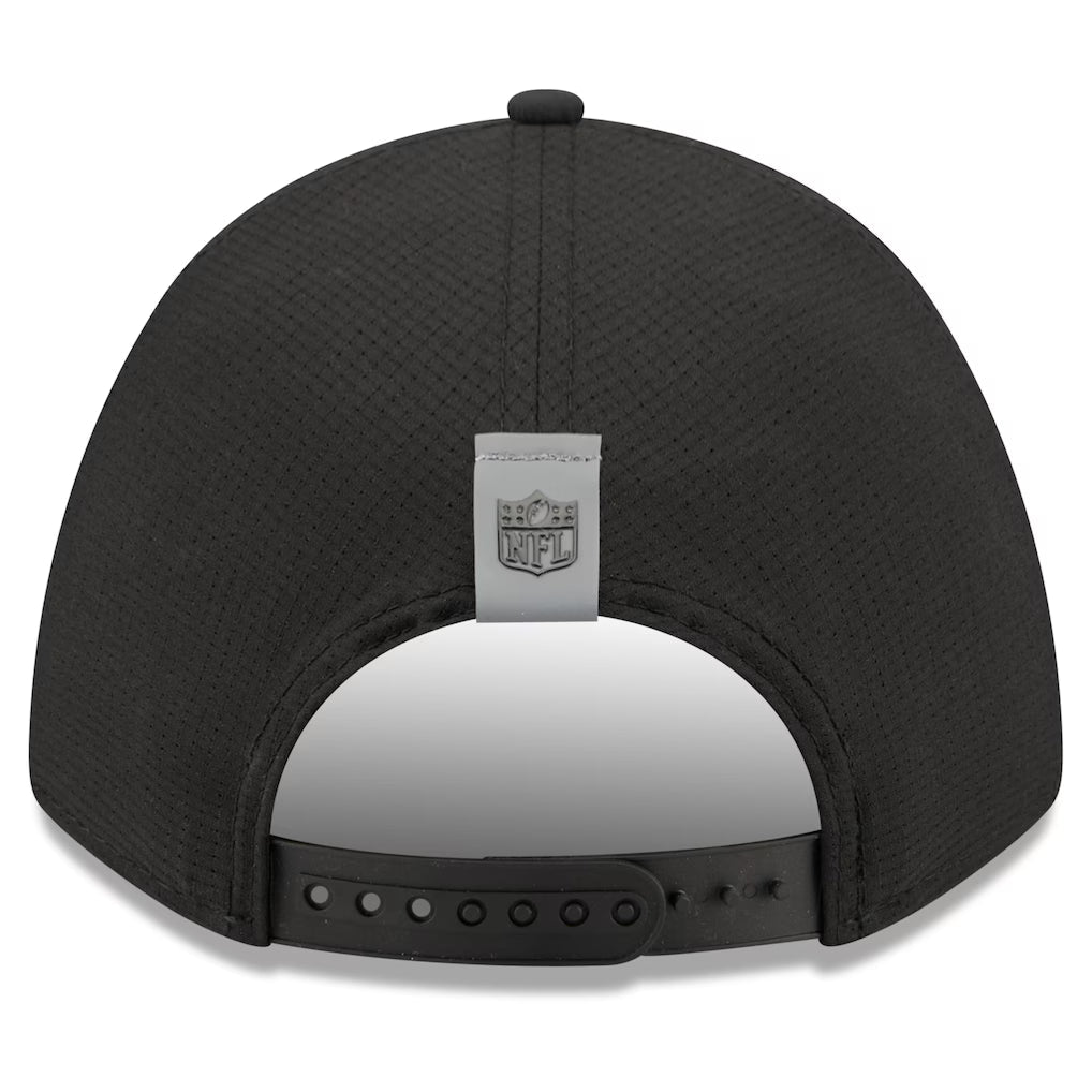 Chicago Bears New Era Black 2026 NFL Training Camp 9FORTY Adjustable Hat for Men product image 4, provided for visual