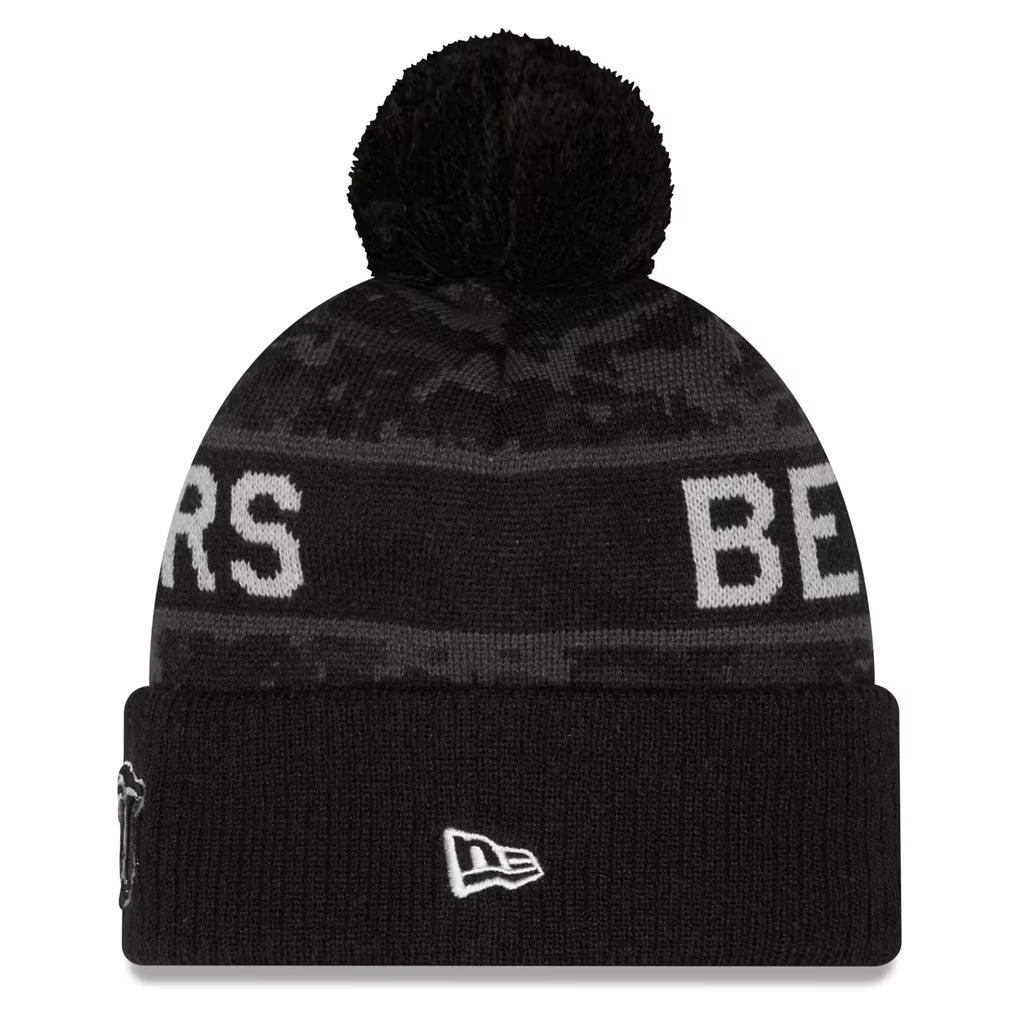 New Era Black Chicago Bears 2026 Salute To Service Cuffed Knit Hat with Pom for Men product image 4, provided for visual
