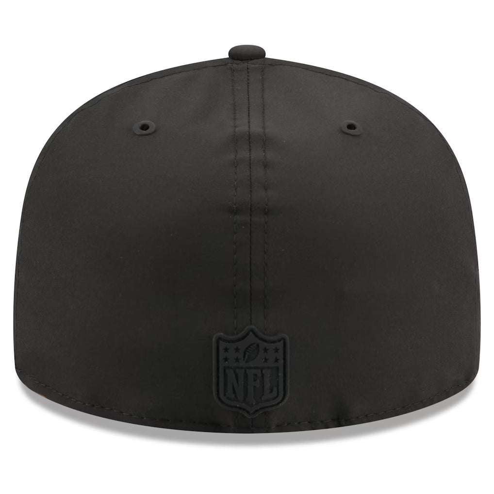 Chicago Bears 2026 NFL Sideline Performance 59FIFTY Tonal Black Fitted Hat product image 4, provided for visual reference