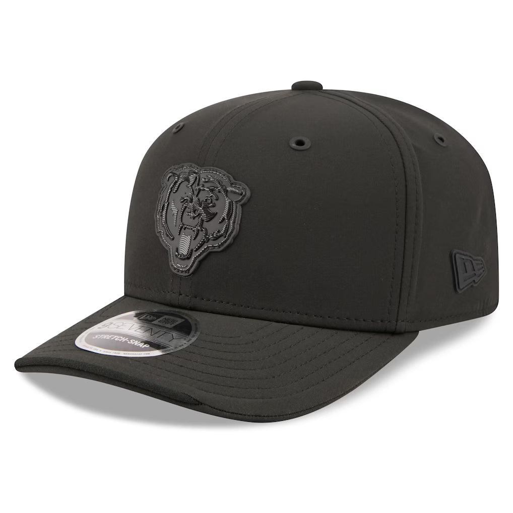 Chicago Bears New Era 2026 NFL Sideline 9SEVENTY Black Bear Head Adjustable Hat for Men product image 1, provided for visual
