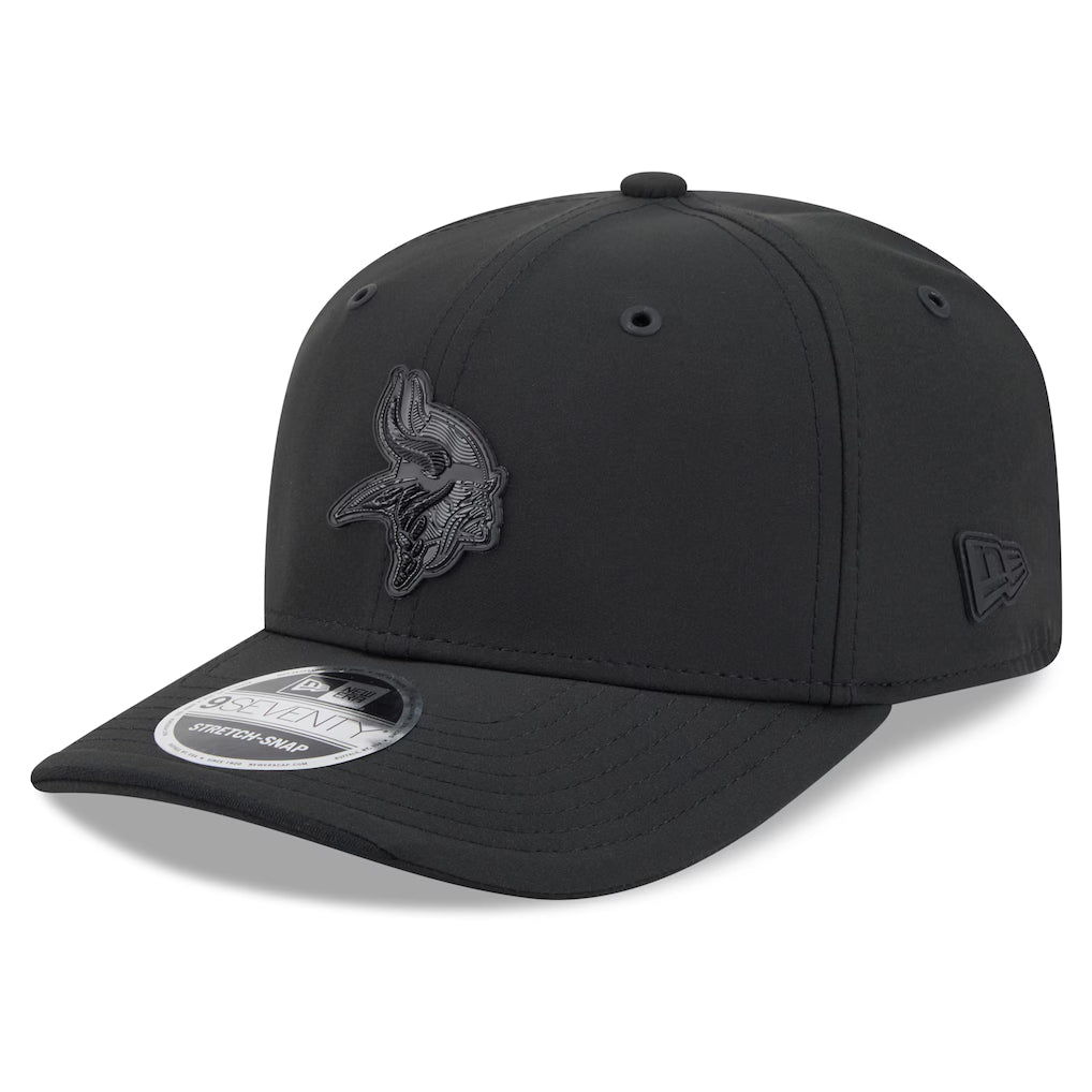 Minnesota Vikings New Era 2026 NFL Sideline 9SEVENTY Black Adjustable Hat for Men product image 1, provided for visual