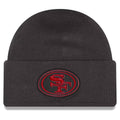 San Francisco 49ers 2026 New Era Official Sideline Gray Skully Knit Hat product image 1, provided for visual reference and