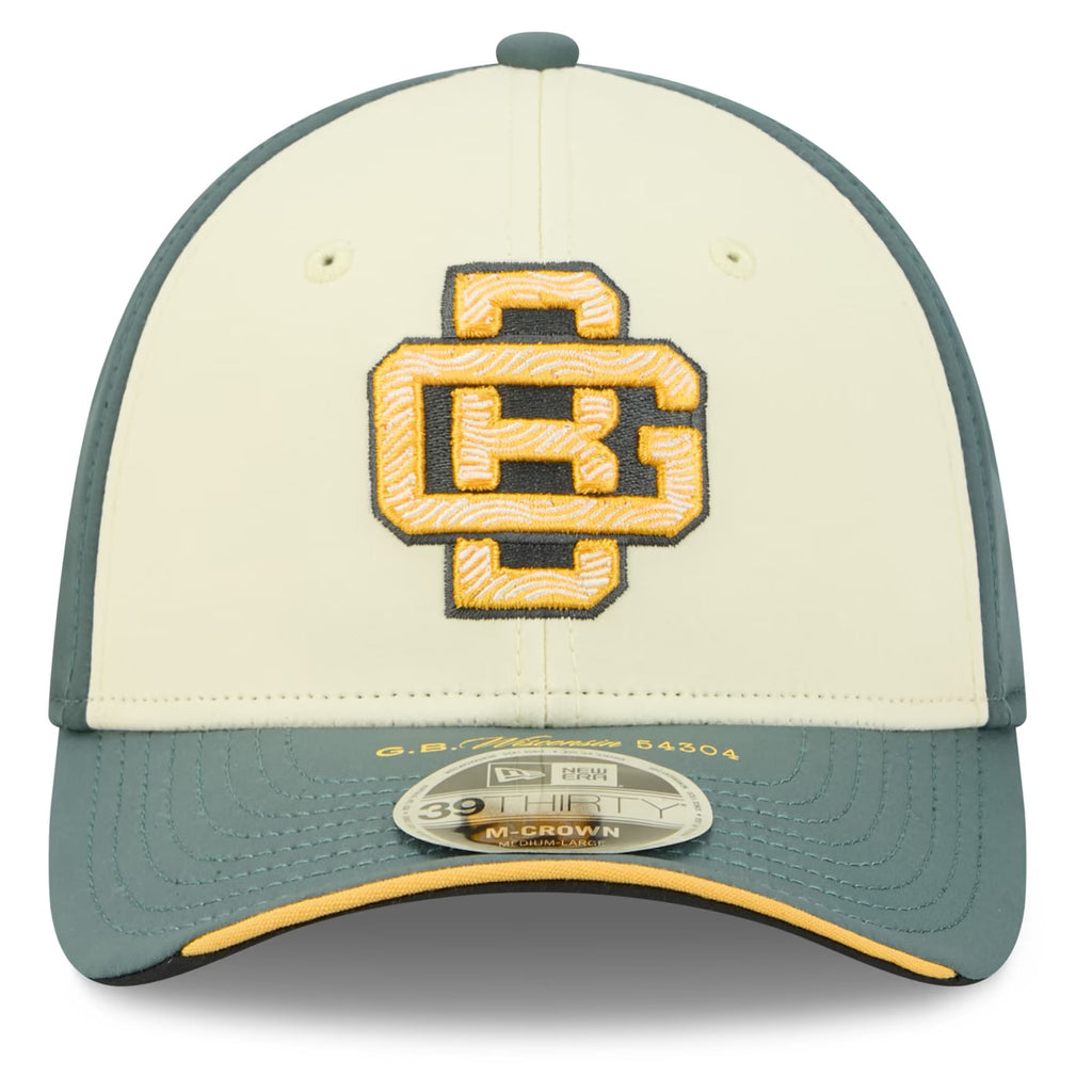 Green Bay Packers New Era 2026 Rivalries Collection 39THIRTY M-Crown Stretch Hat product image 2, provided for visual