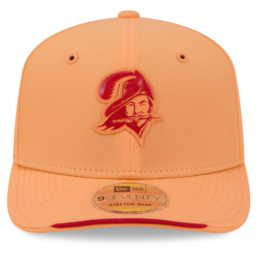 Tampa Bay Buccaneers New Era 2026 NFL Sideline 9SEVENTY Alternate Orange Adjustable Hat for Men product image 2, provided