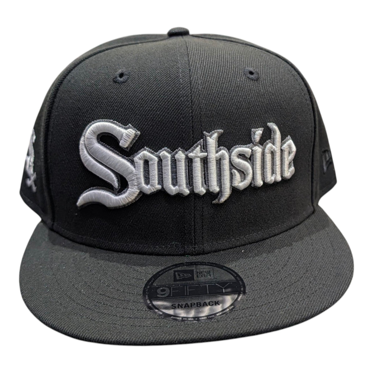 Chicago White Sox New Era City Connect Southside Black 9FIFTY Snapback Hat product image 2, provided for visual reference